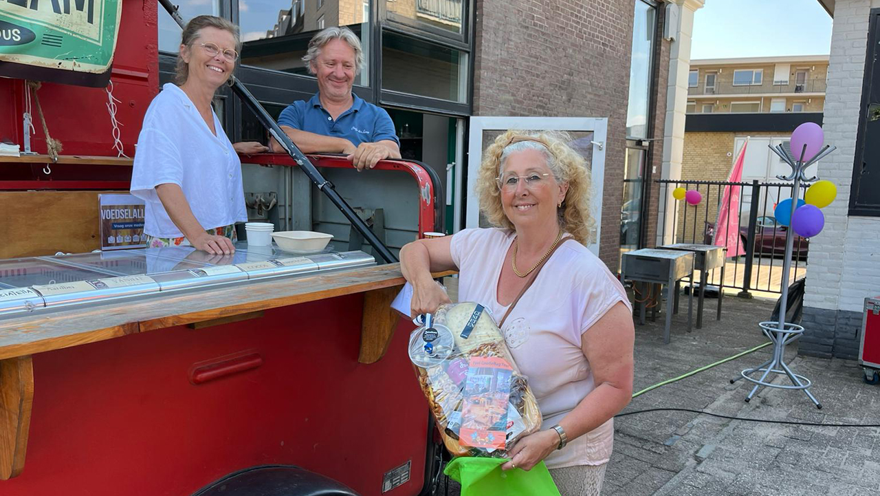 BBQ - opening van de Stadsvilla - Debby - 2024